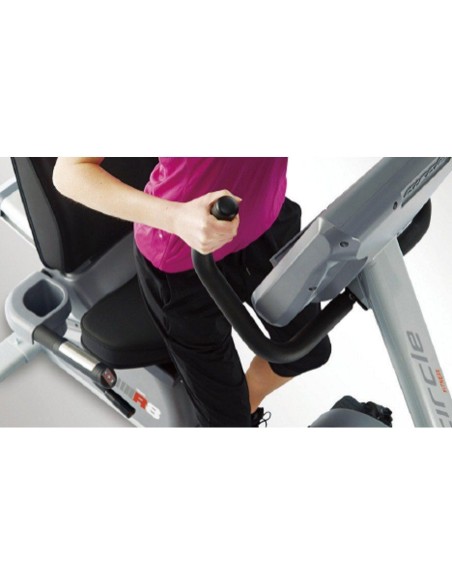 R8-EP RECUMBENT BIKE