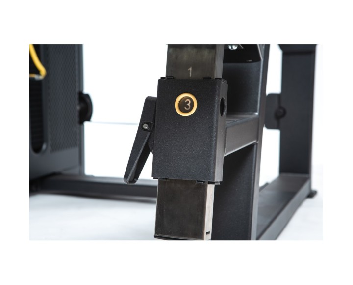 M-4040/C VERSUS CONVERGENT CHEST PRESS