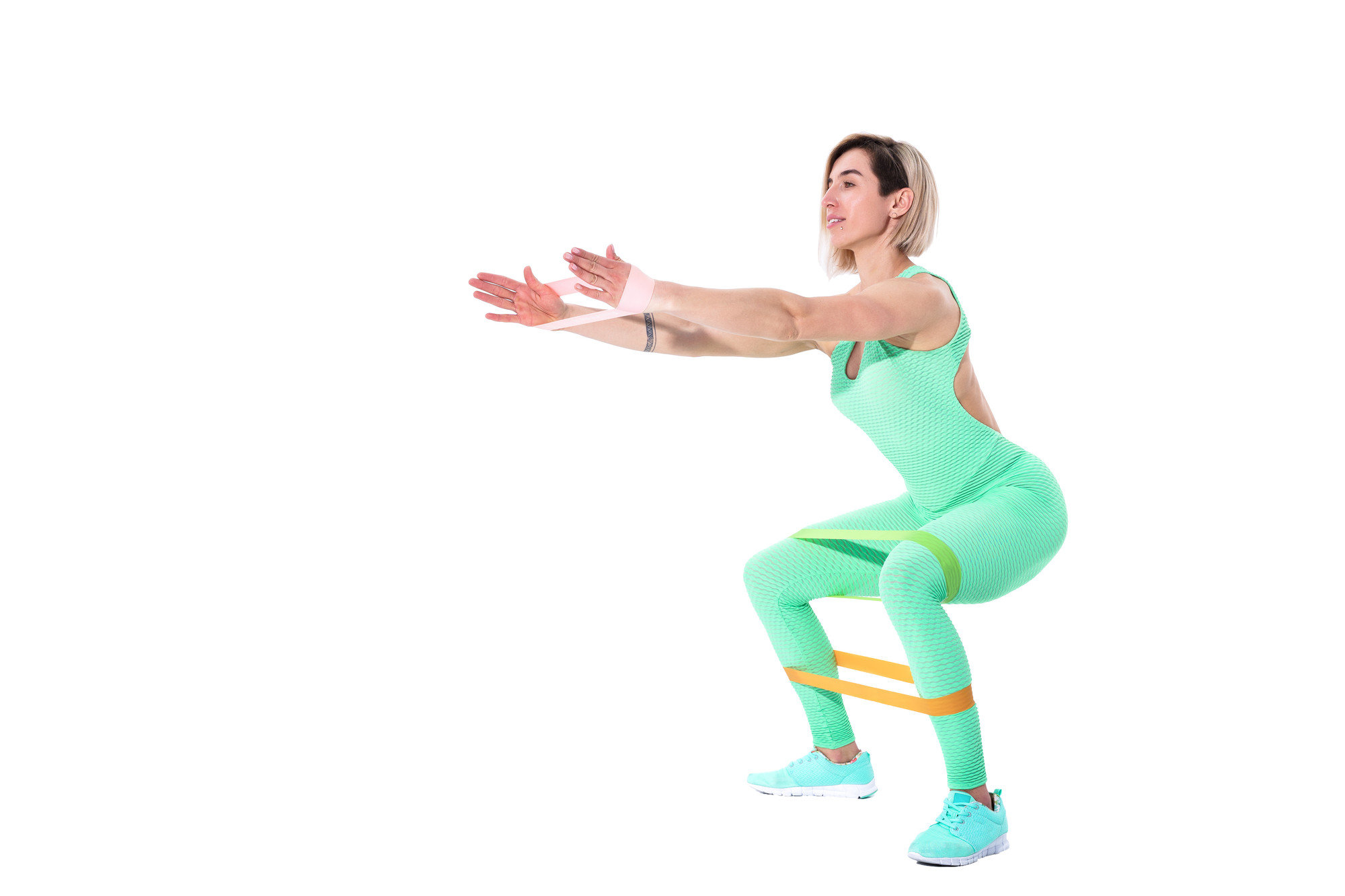 7 exercices pour entraîner tout le corps avec des bandes élastiques